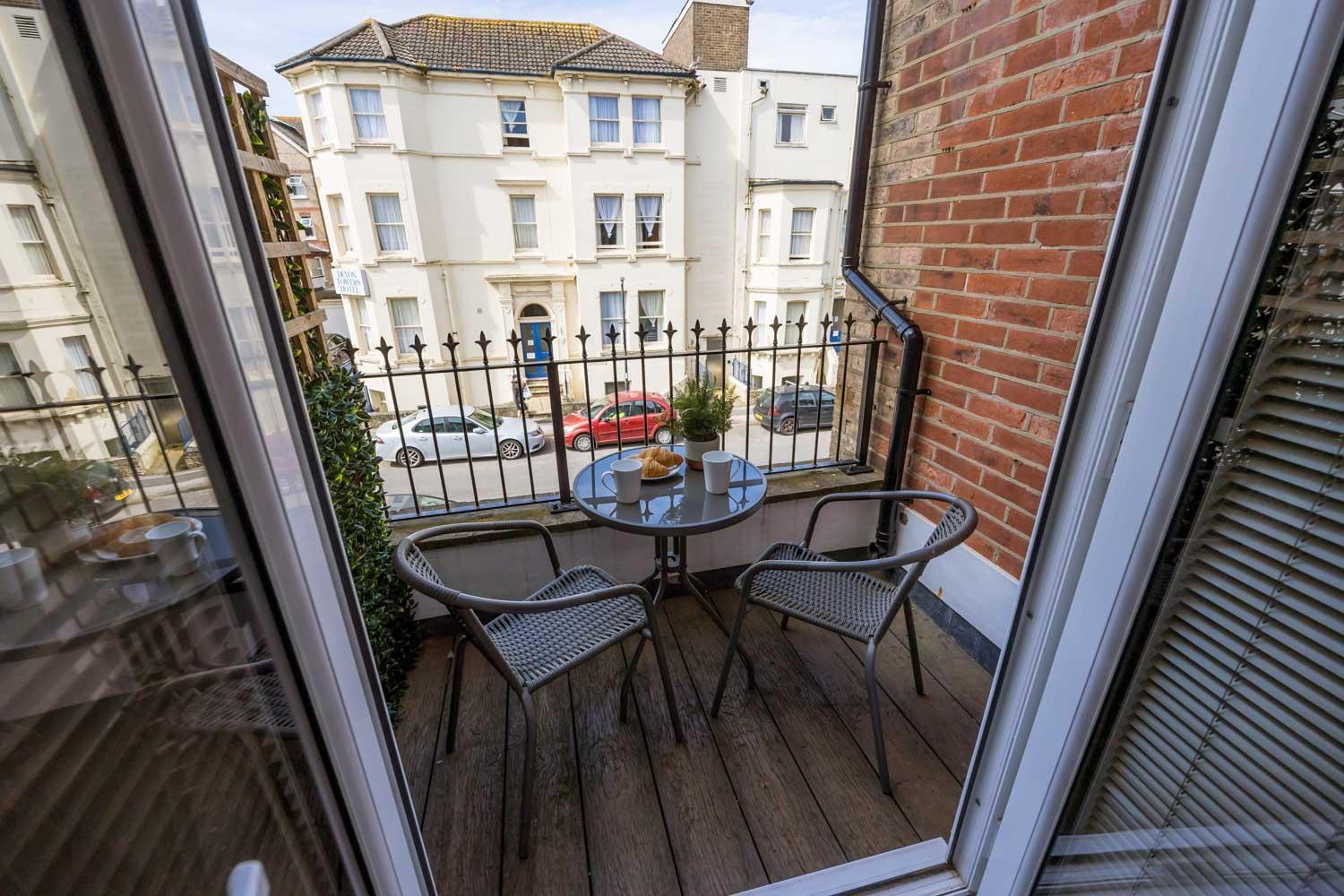 Ferienwohnung Sea Breeze - Pebbles Bournemouth Exterior foto